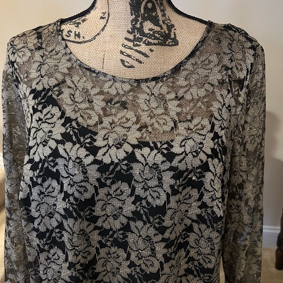 Talbots top - Picture 2 of 7